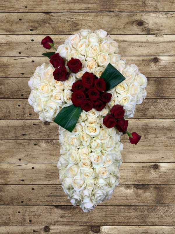 cruz-de-rosas-llambion